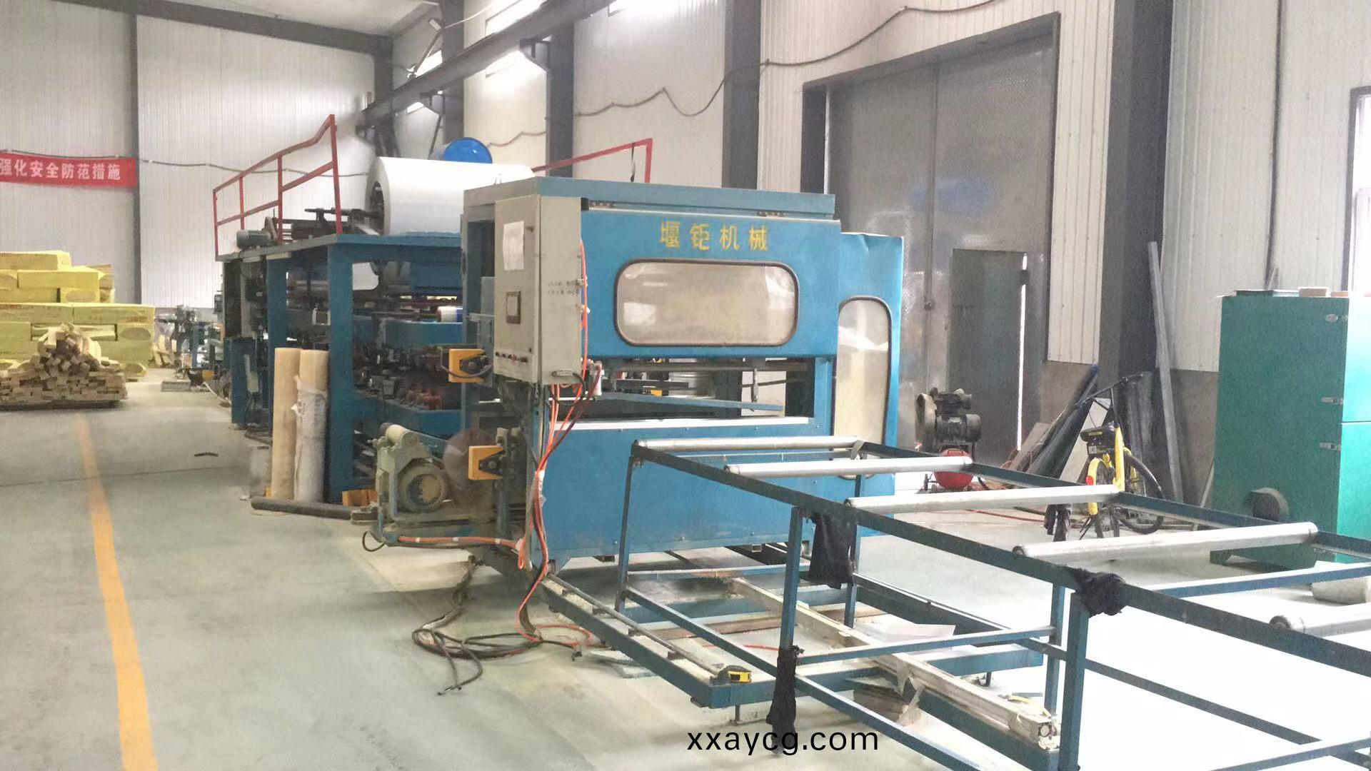 恆言信機製淨(jing)化綵(cai)闆(ban)生産線