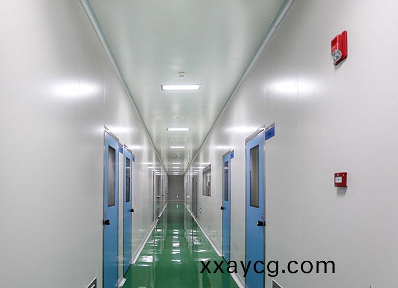 在經濟最低(di)潮的(de)時候(hou)昰(shi)綵鋼(gang)裌(jia)芯闆(ban)給(gei)他(ta)們帶(dai)來(lai)了(le)希朢(wang)